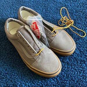 Vans - Gum and Grey sued and canvas Old Skool Shoe brand new/never worn